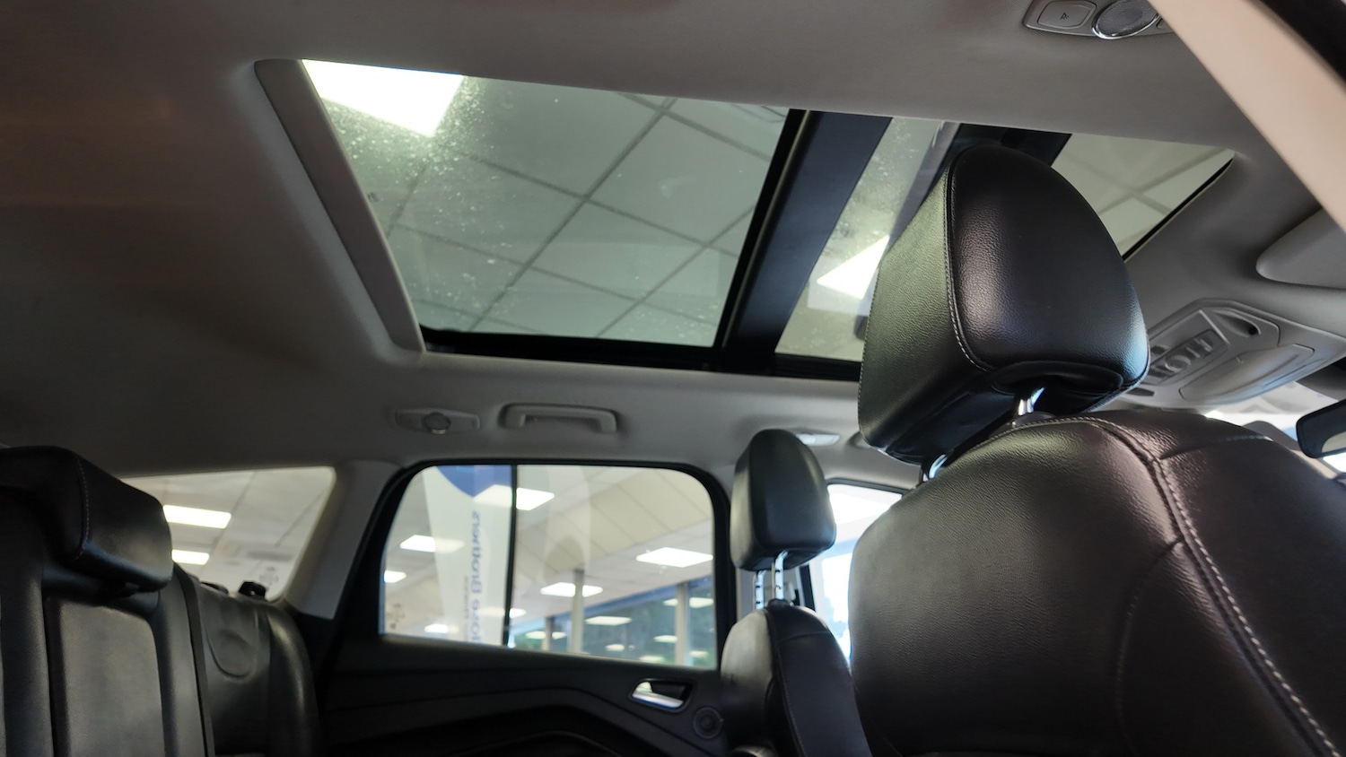 Used Ford Kuga 2016 for sale - 76718997: Photo 30