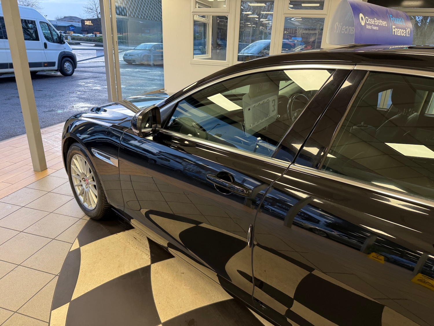 Used Jaguar XF 2016 for sale - 77151477: Photo 14