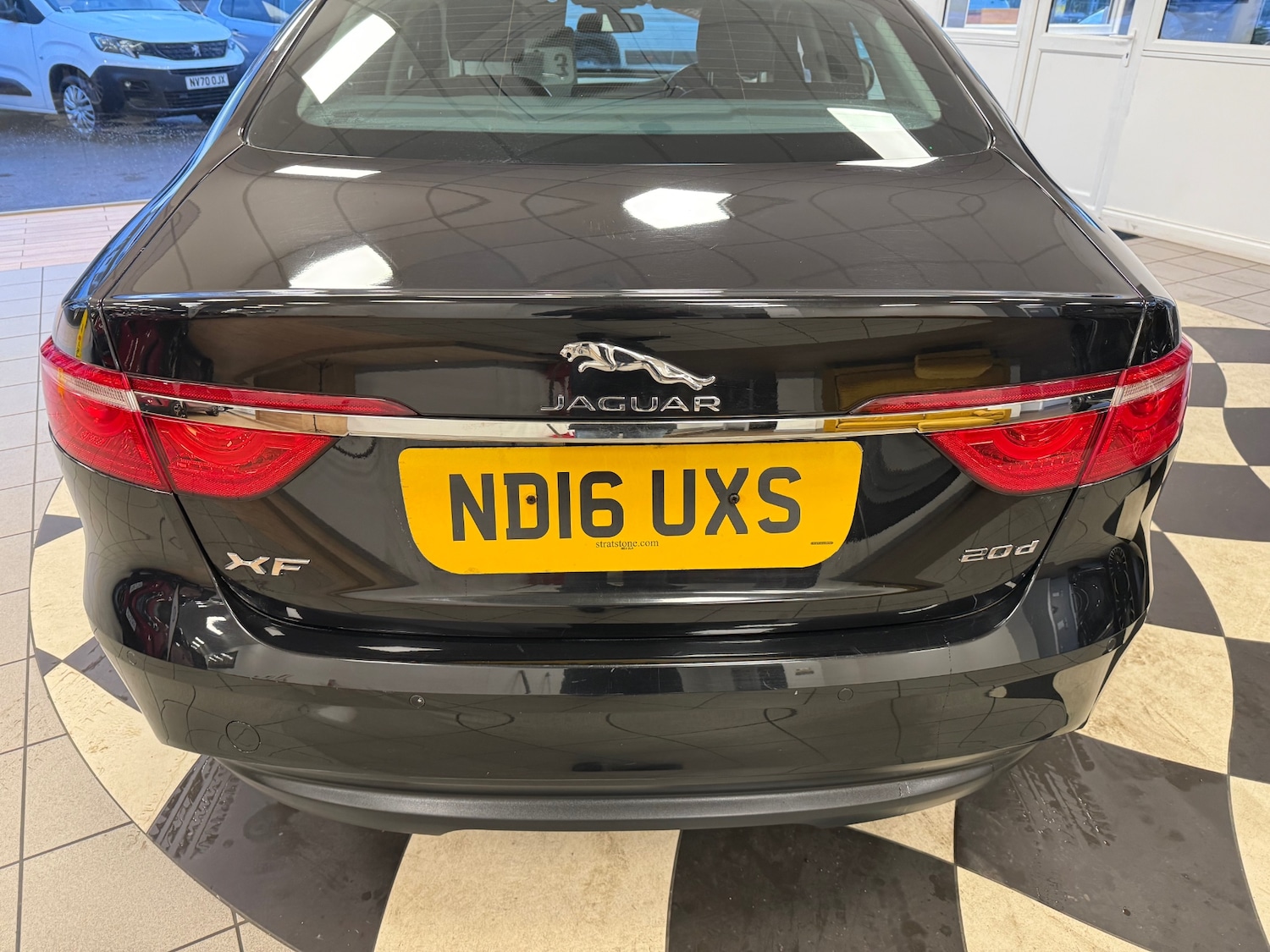 Used Jaguar XF 2016 for sale - 77151477: Photo 18