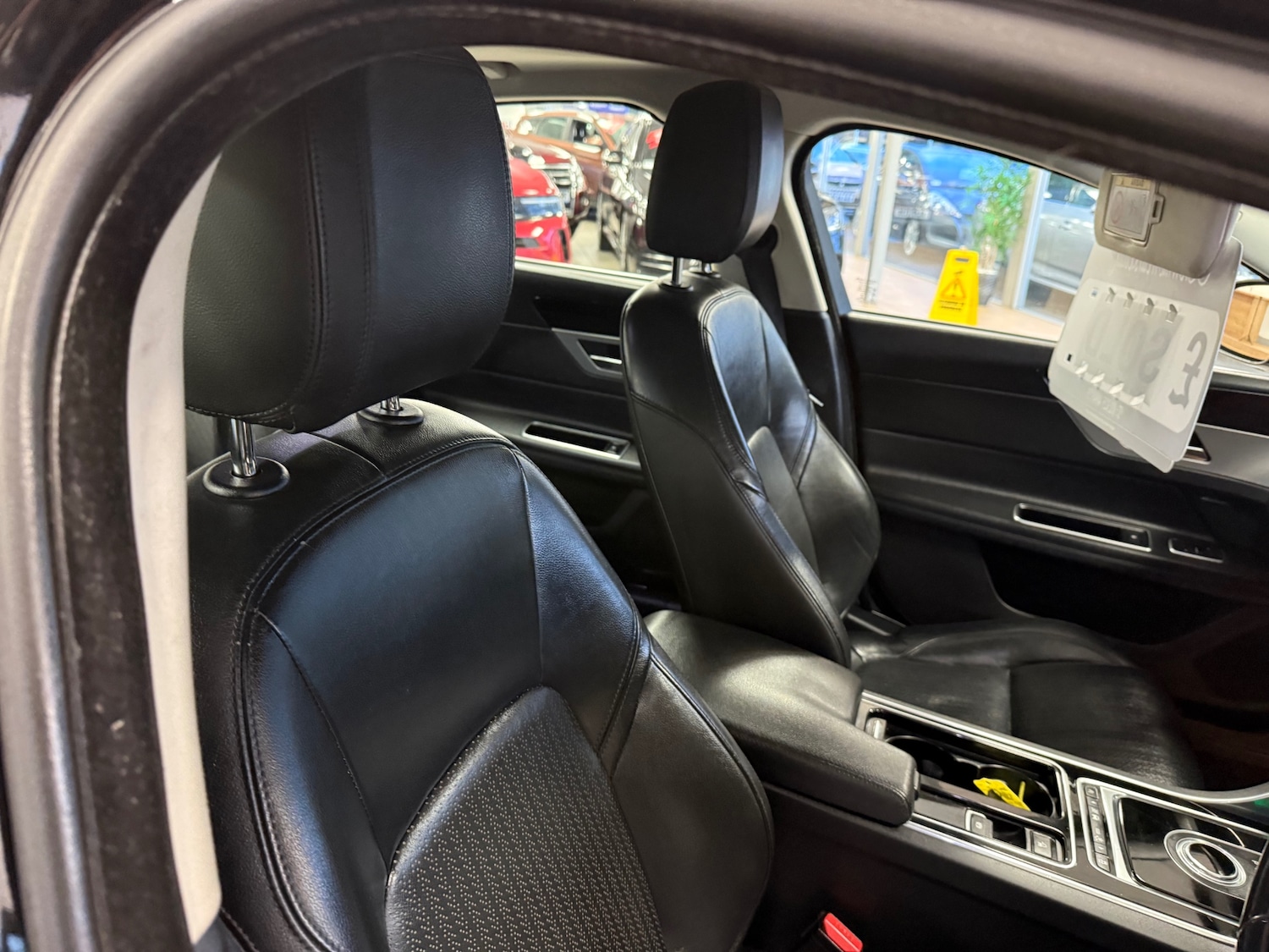 Used Jaguar XF 2016 for sale - 77151477: Photo 23