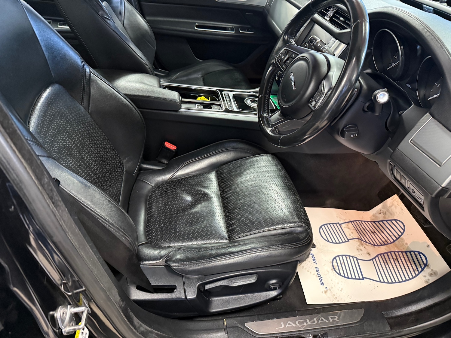 Used Jaguar XF 2016 for sale - 77151477: Photo 24