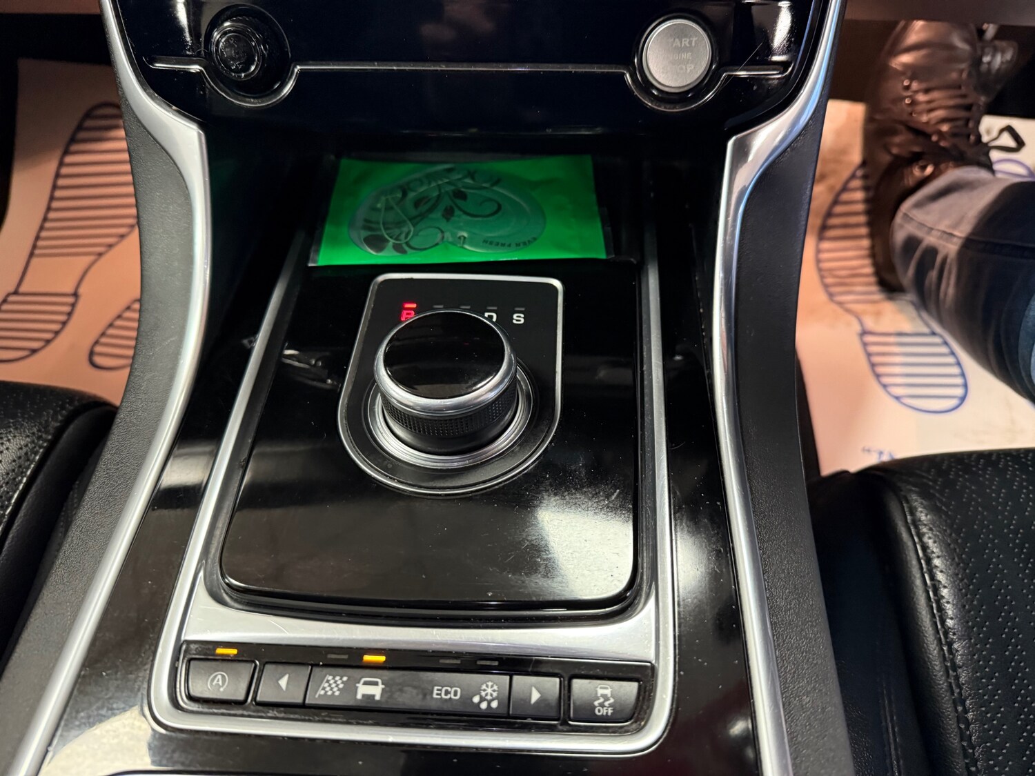 Used Jaguar XF 2016 for sale - 77151477: Photo 33