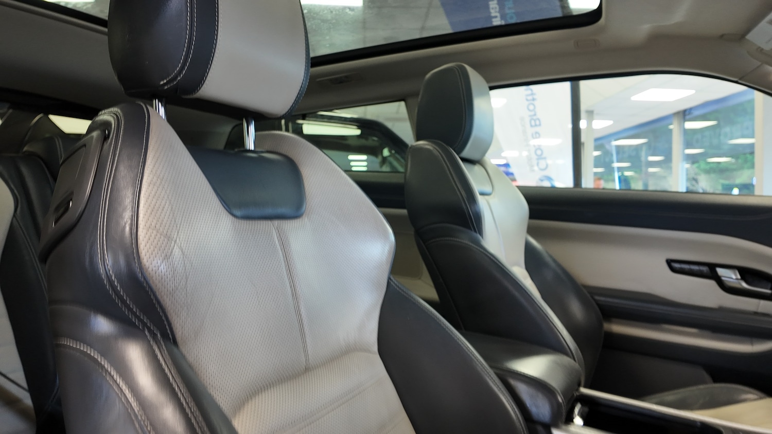 Used Land Rover Range Rover Evoque 2017 for sale - 76422441: Photo 11