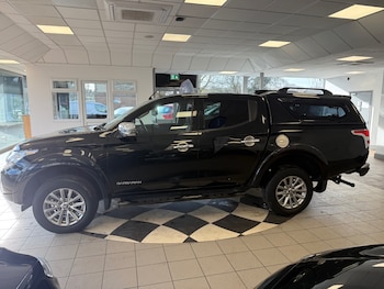 Used Mitsubishi L200 2015 for sale - 77762628: Photo