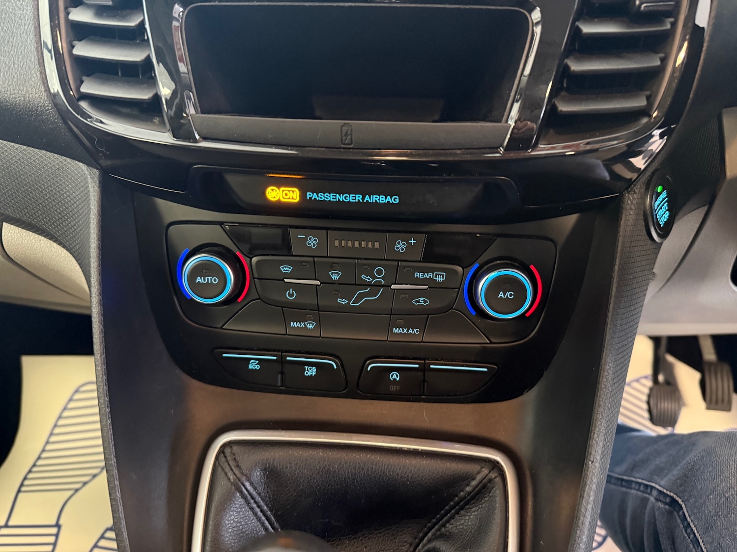 Used Ford Grand Tourneo Connect 2019 for sale - 76145614: Photo 22