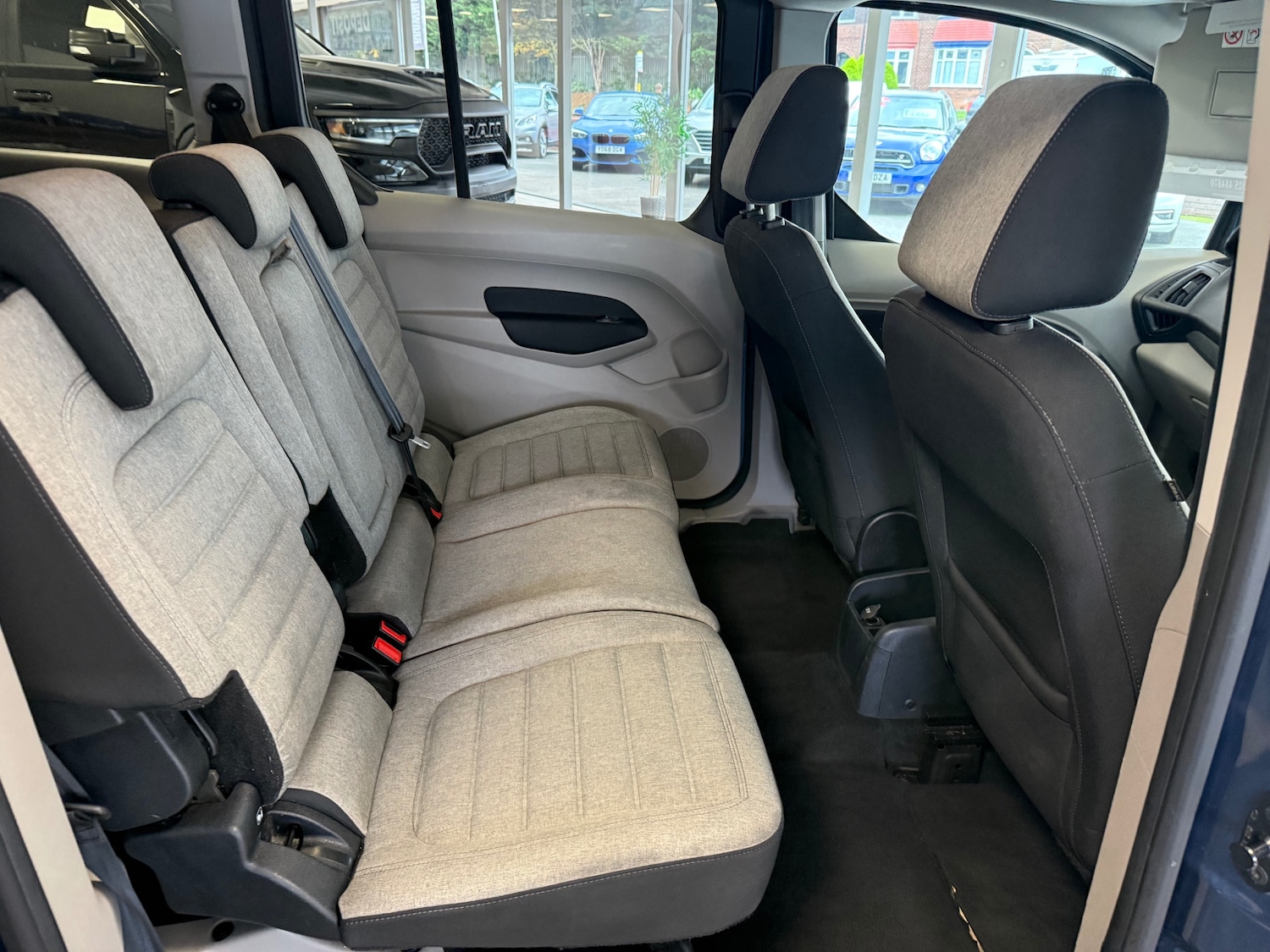 Used Ford Grand Tourneo Connect 2019 for sale - 76145614: Photo 29
