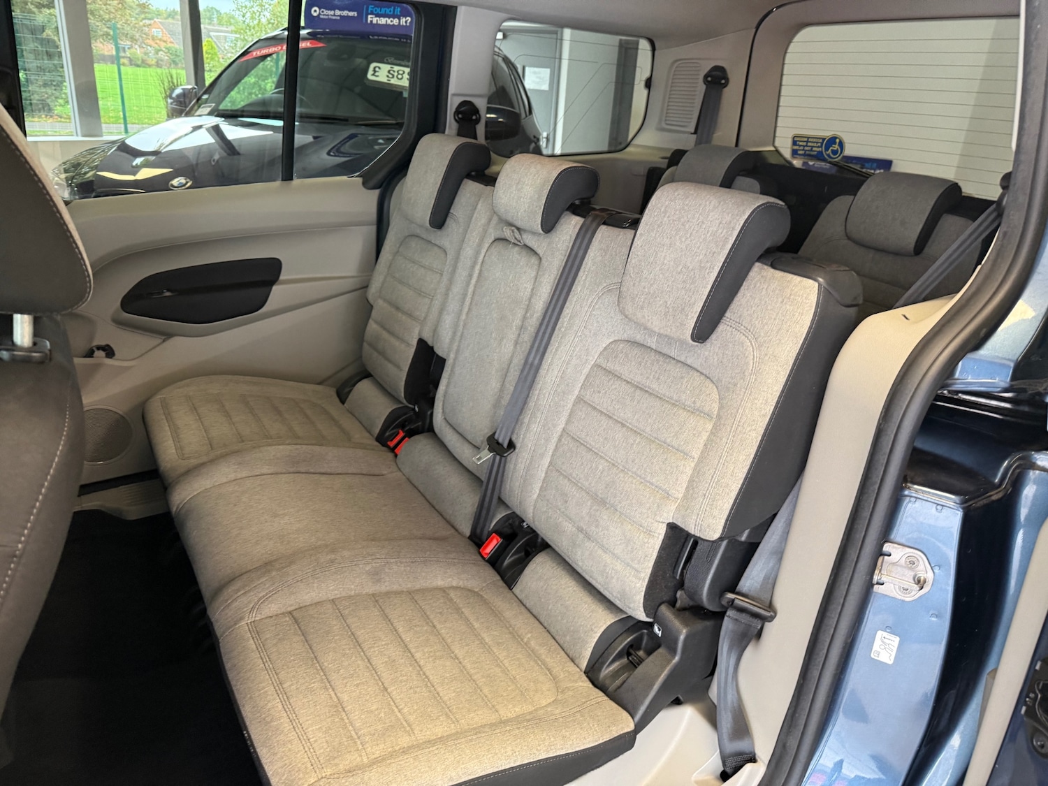 Used Ford Grand Tourneo Connect 2019 for sale - 76145614: Photo 34