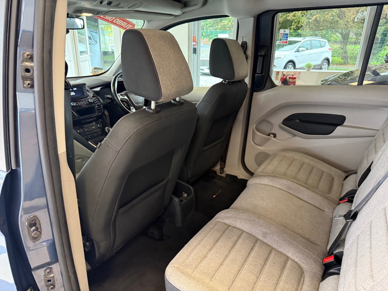 Used Ford Grand Tourneo Connect 2019 for sale - 76145614: Photo 37