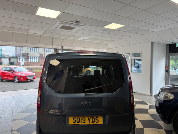 Used Ford Grand Tourneo Connect 2019 for sale - 76145614: Photo 5