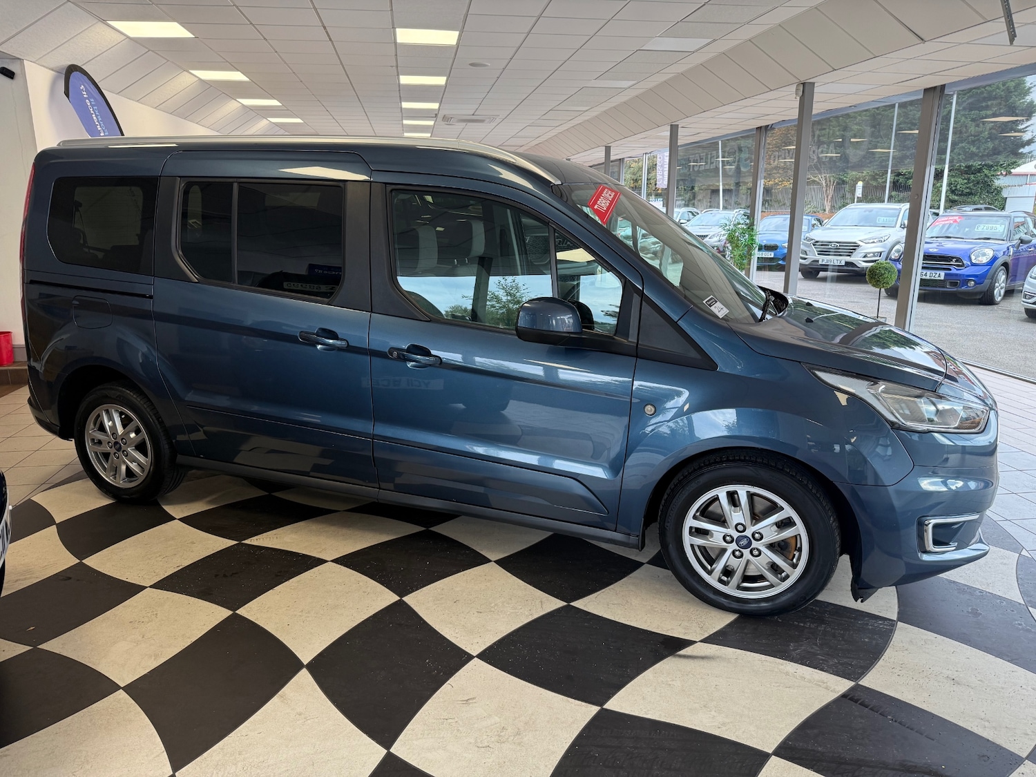 Used Ford Grand Tourneo Connect 2019 for sale - 76145614: Photo 7