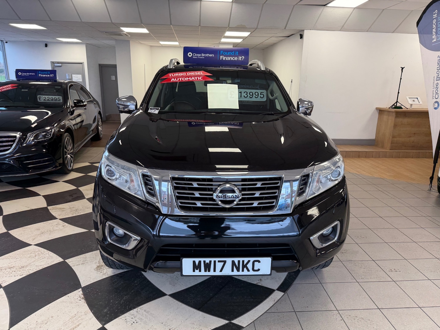 Used Nissan Navara 2017 for sale - 77675269: Photo 2