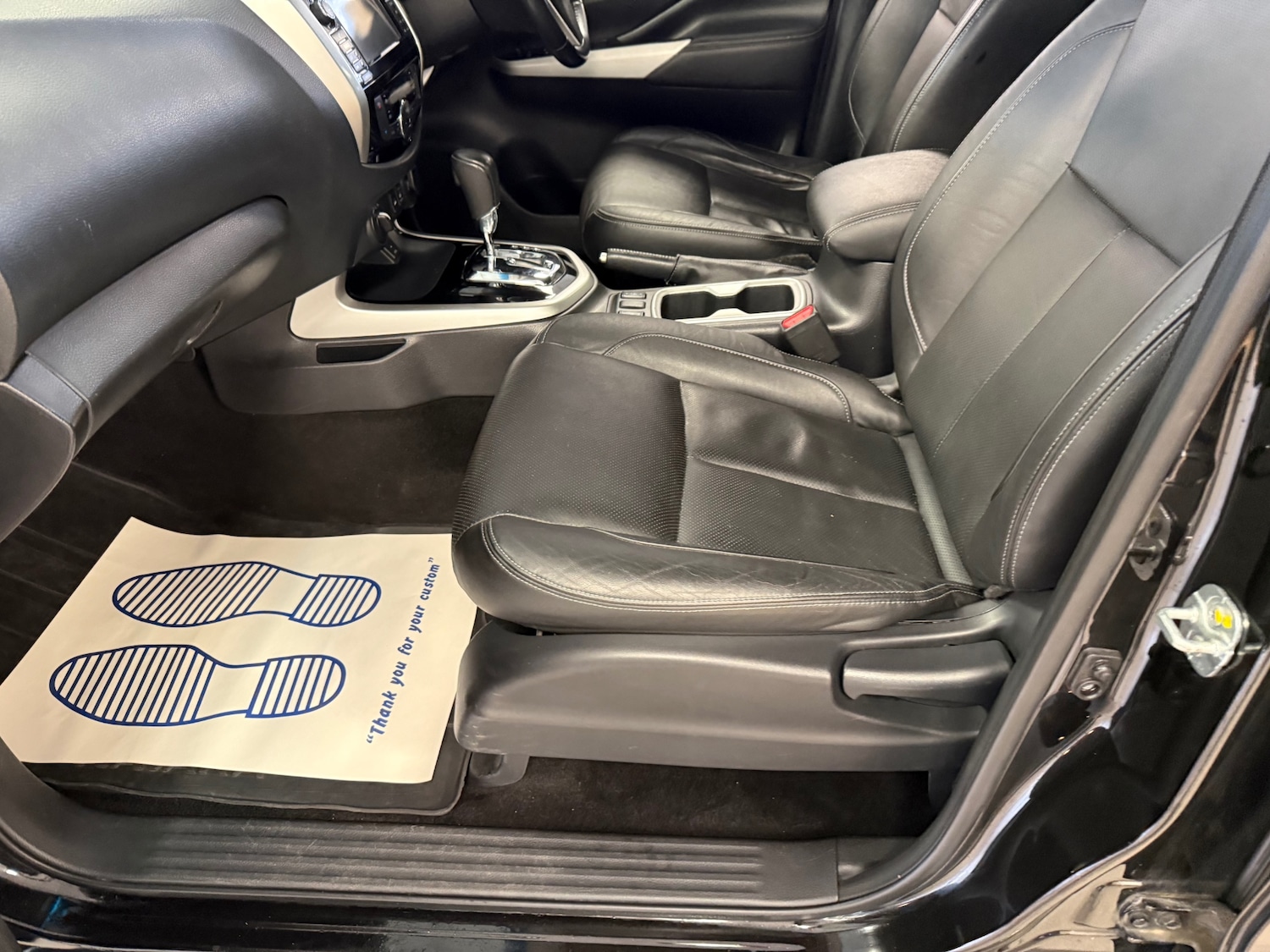 Used Nissan Navara 2017 for sale - 77675269: Photo 33