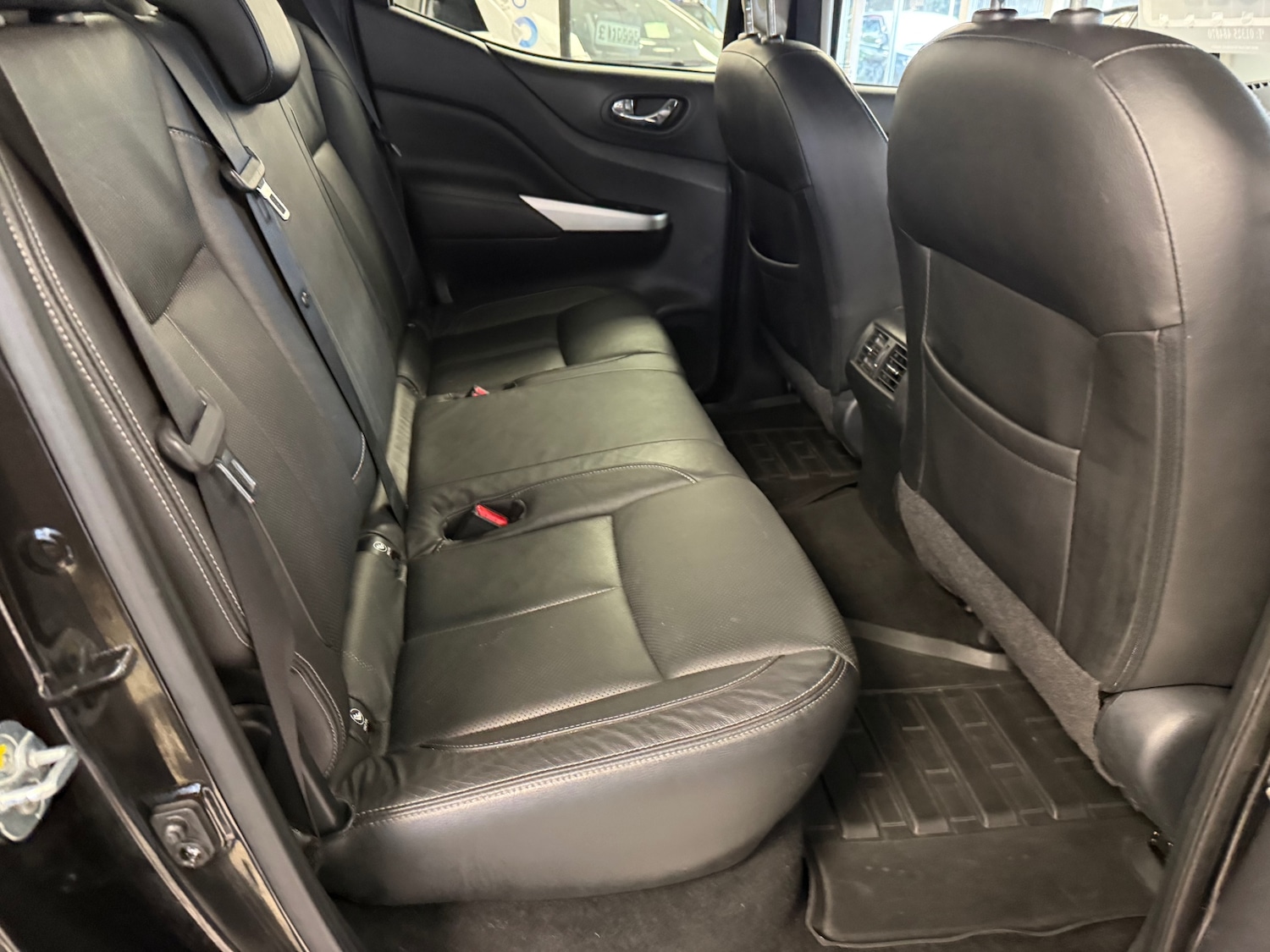 Used Nissan Navara 2017 for sale - 77675269: Photo 40