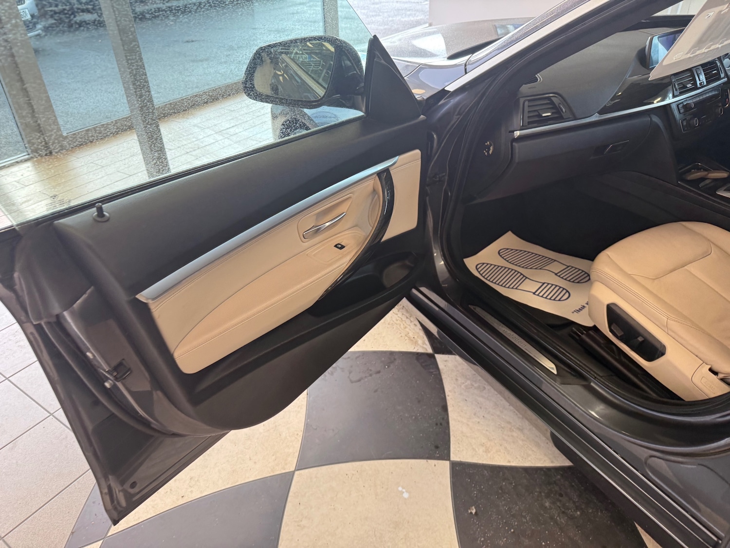 Used BMW 3 Series 2013 for sale - 76845440: Photo 50