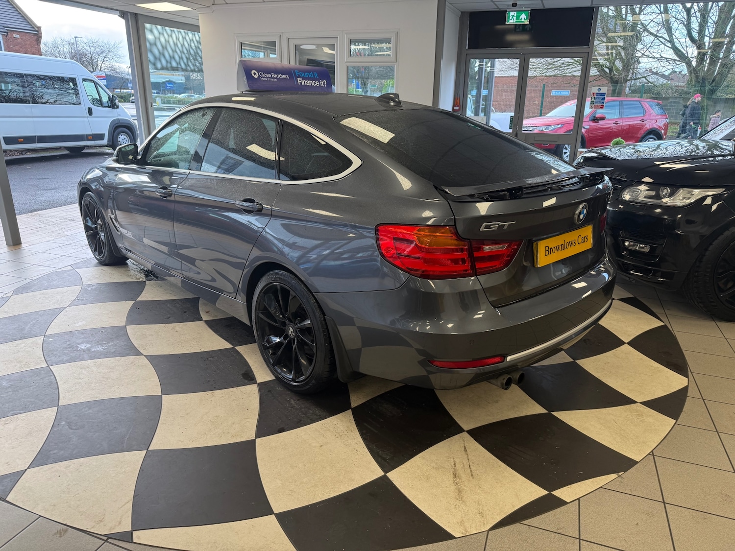 Used BMW 3 Series 2013 for sale - 76845440: Photo 6