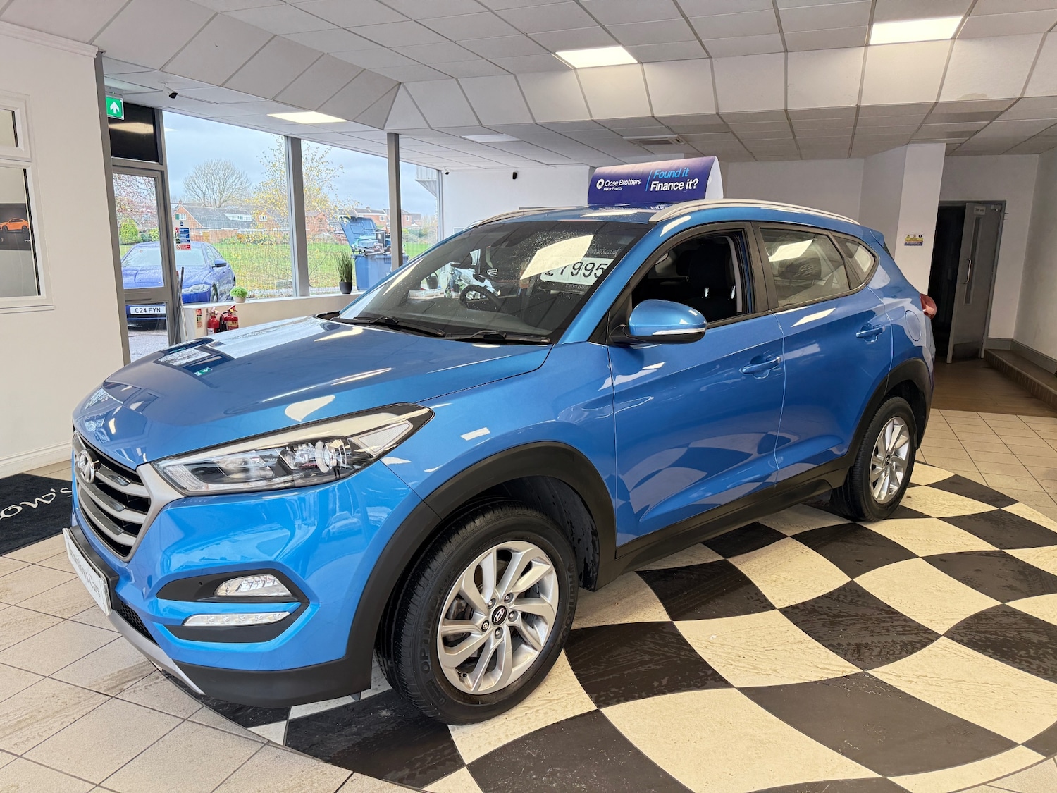 Used Hyundai TUCSON 2016 for sale - 76576660: Photo 3