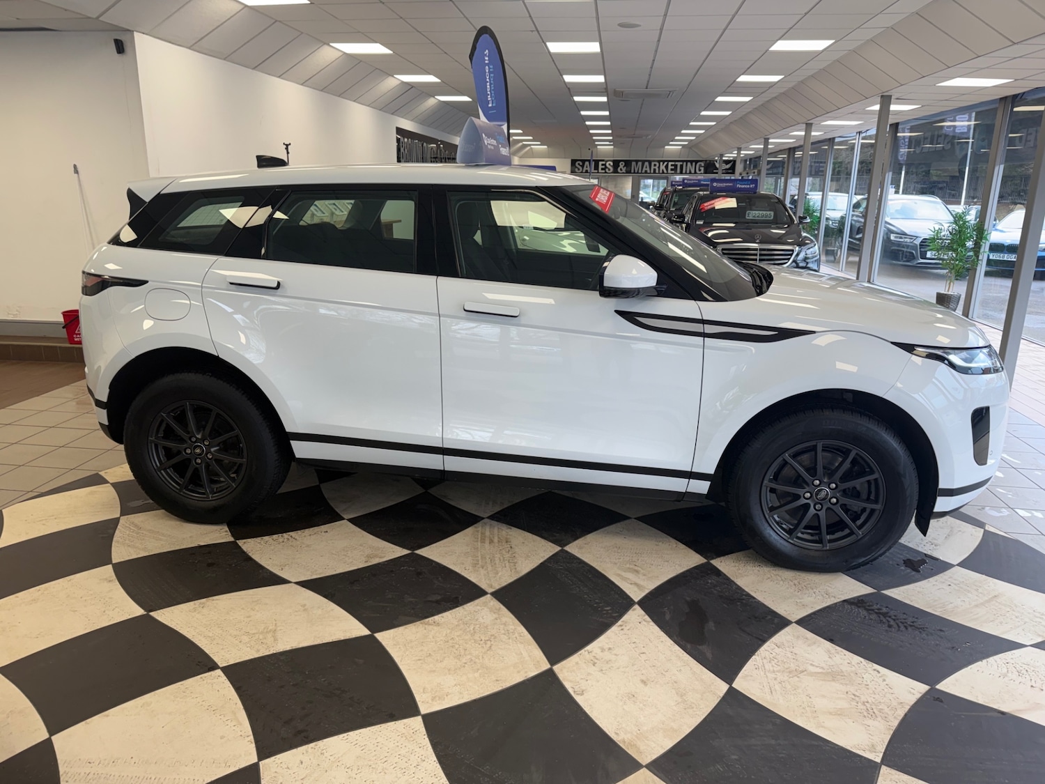 Used Land Rover Range Rover Evoque 2020 for sale - 77676458: Photo 4