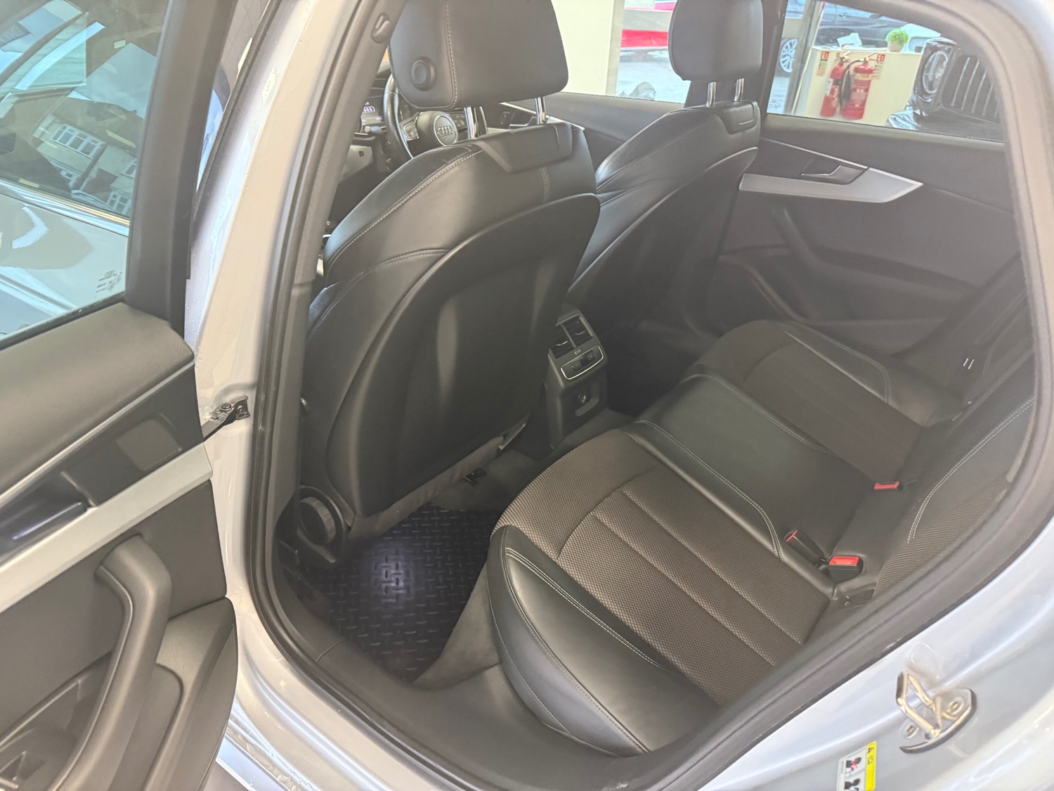 Used Audi A4 2016 for sale - 77149674: Photo 42