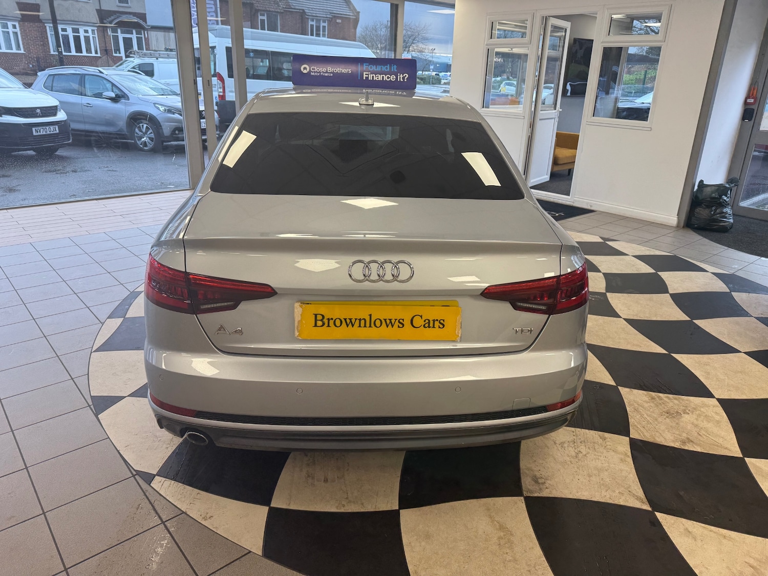 Used Audi A4 2016 for sale - 77149674: Photo 6