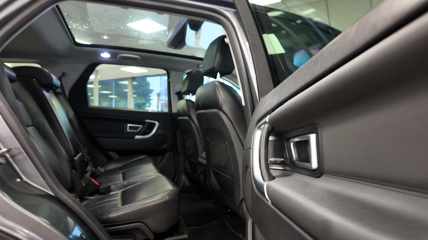 Used Land Rover Discovery Sport 2017 for sale - 77431450: Photo 27