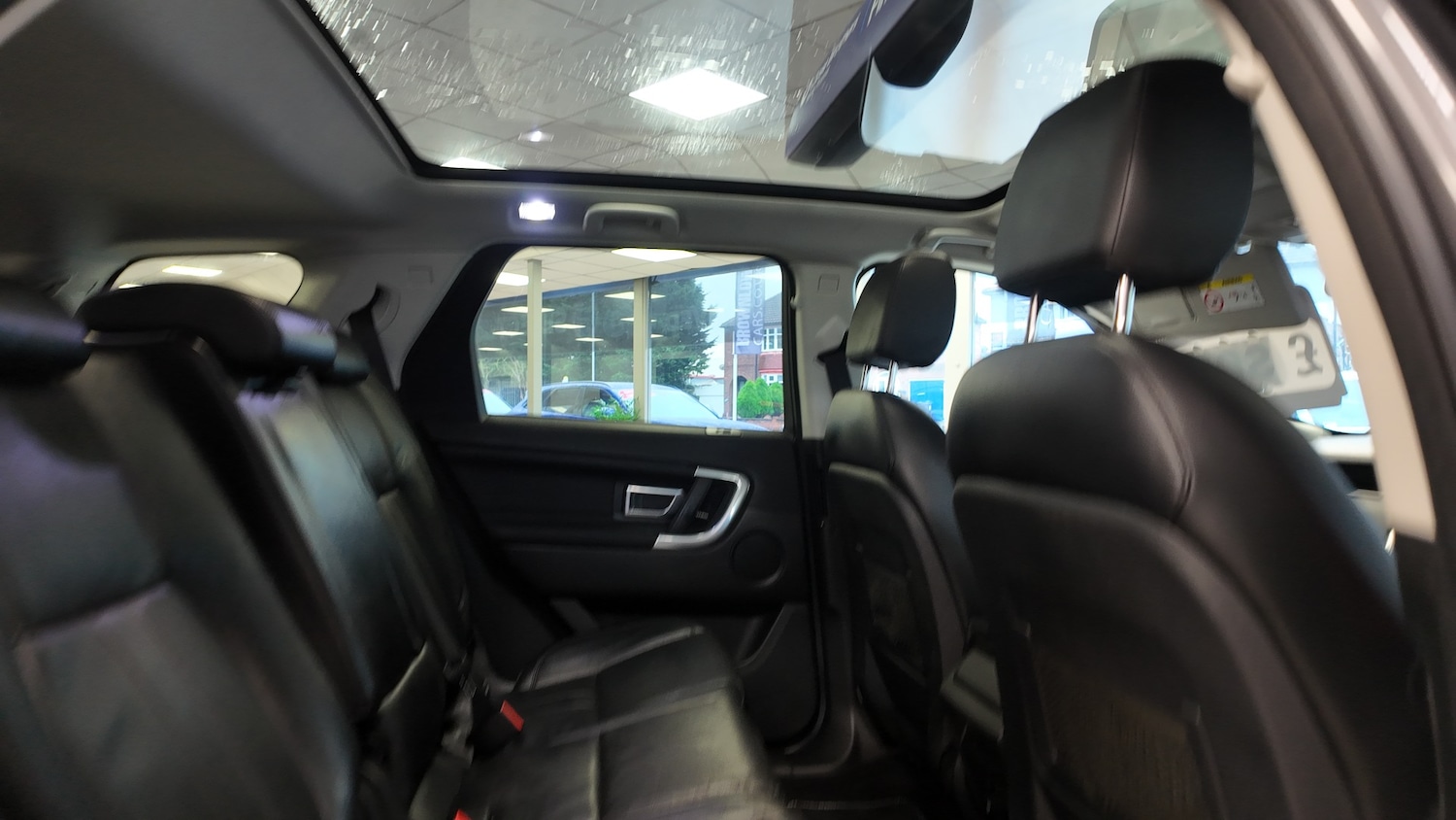 Used Land Rover Discovery Sport 2017 for sale - 77431450: Photo 29