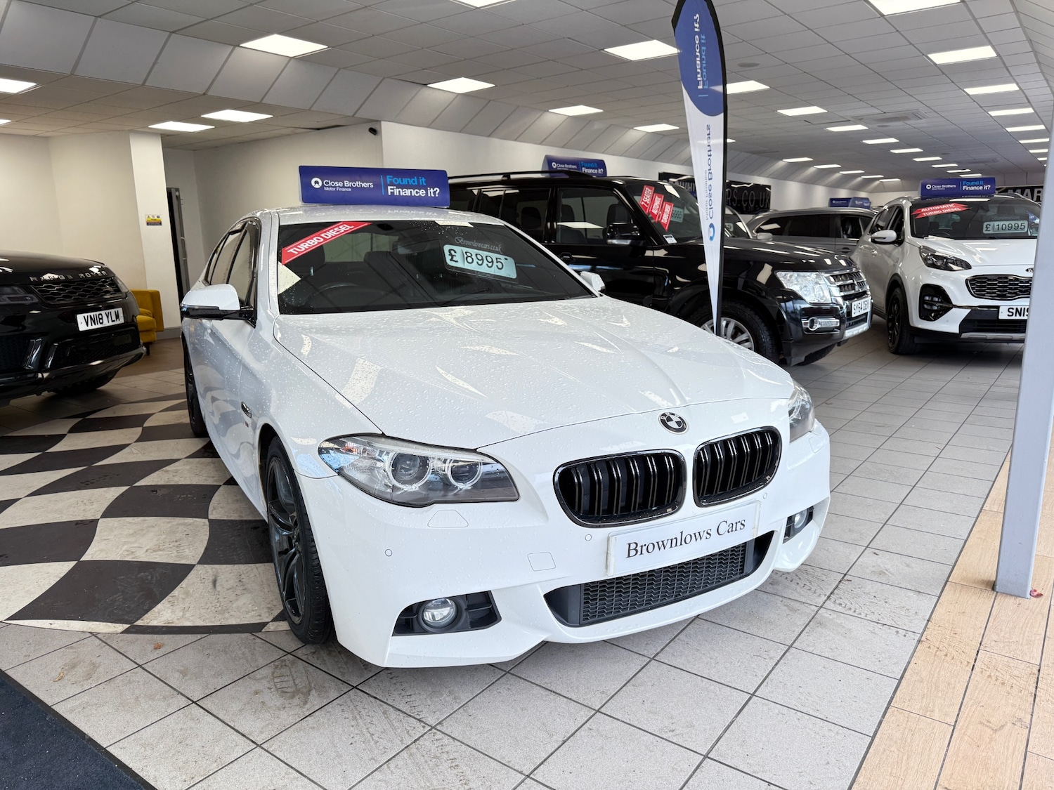 Used BMW 5 Series 2014 for sale - 76427856: Photo 1