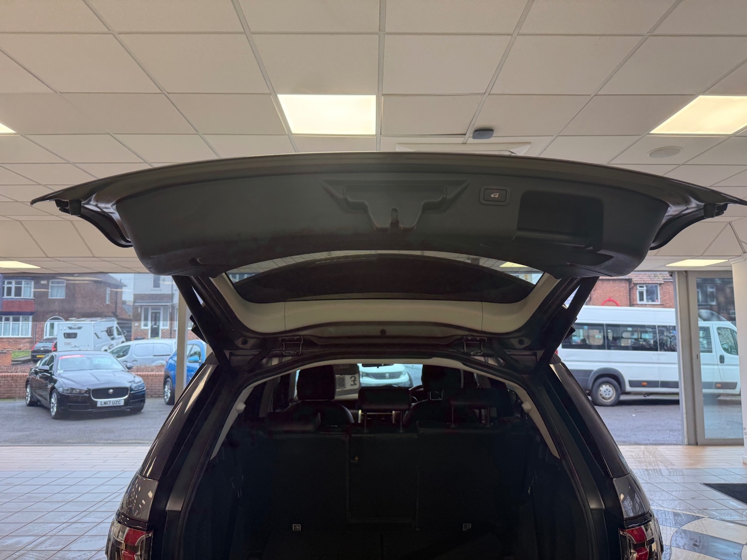 Used Land Rover Discovery Sport 2017 for sale - 77404379: Photo 21