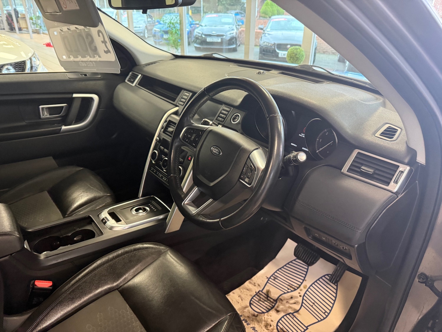 Used Land Rover Discovery Sport 2017 for sale - 77404379: Photo 25