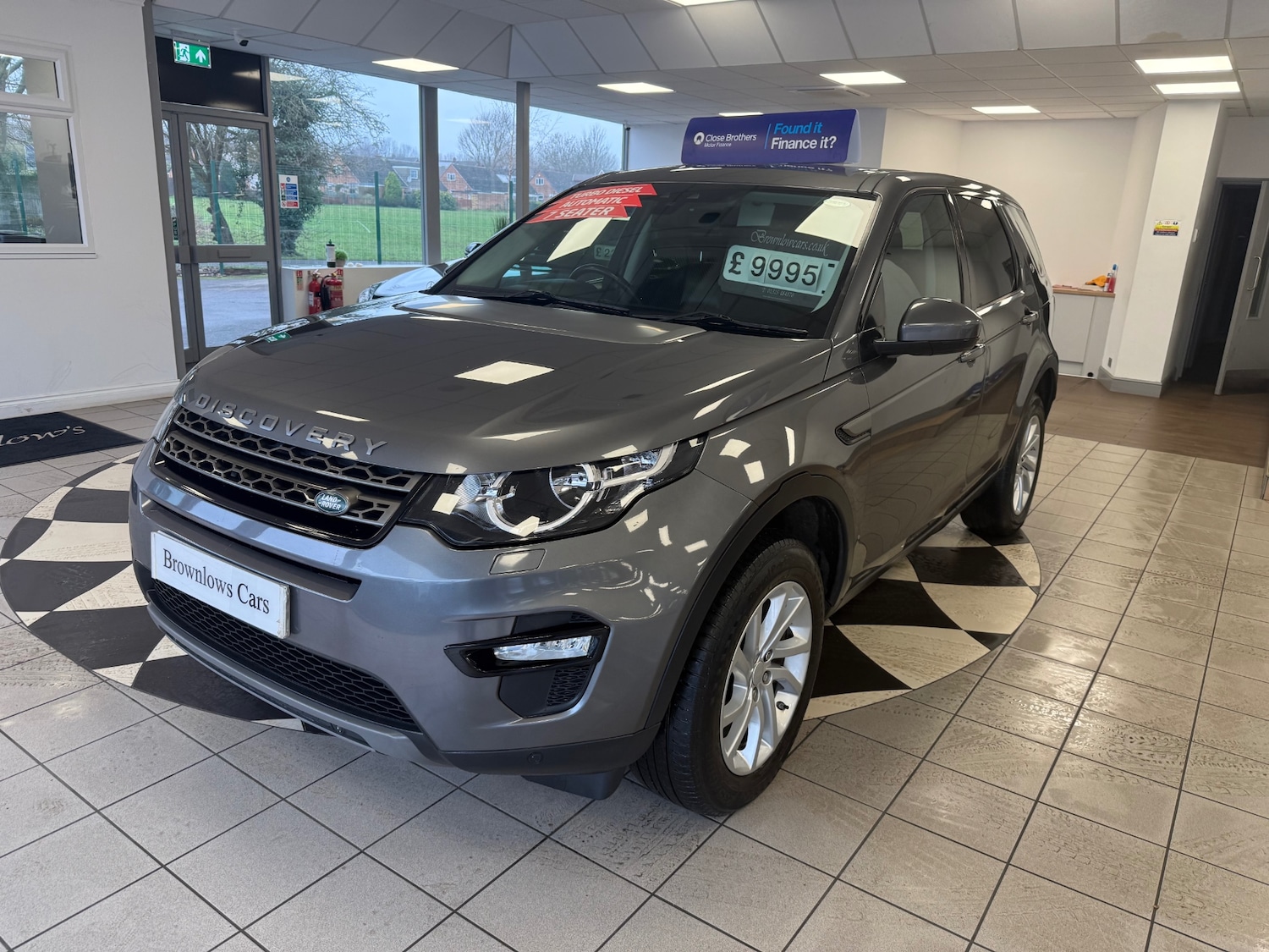 Used Land Rover Discovery Sport 2017 for sale - 77404379: Photo 3