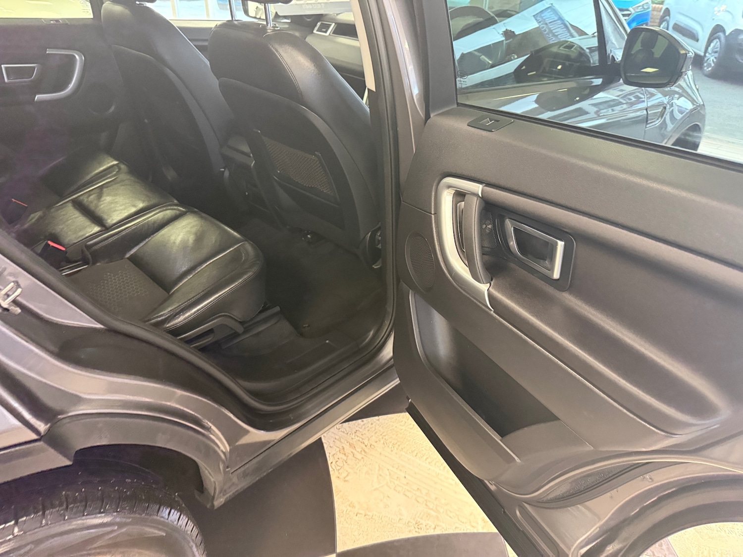 Used Land Rover Discovery Sport 2017 for sale - 77404379: Photo 38