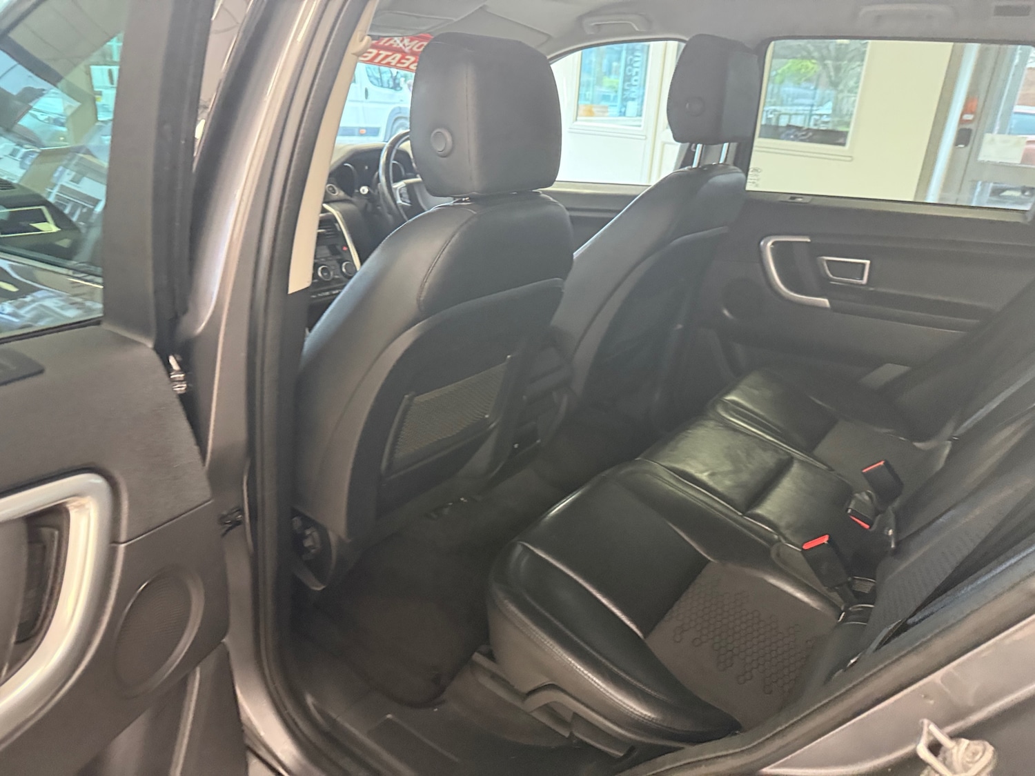 Used Land Rover Discovery Sport 2017 for sale - 77404379: Photo 40