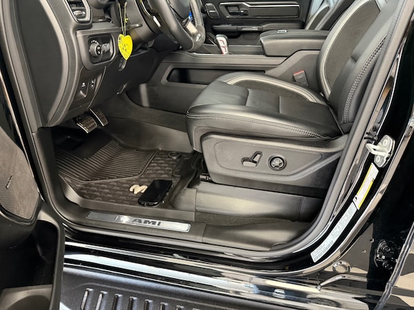 Used Dodge RAM 2023 for sale - 76115616: Photo 38