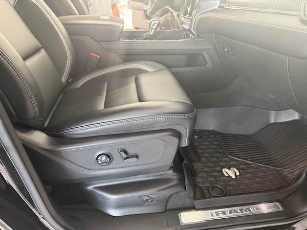 Used Dodge RAM 2023 for sale - 76115616: Photo 9