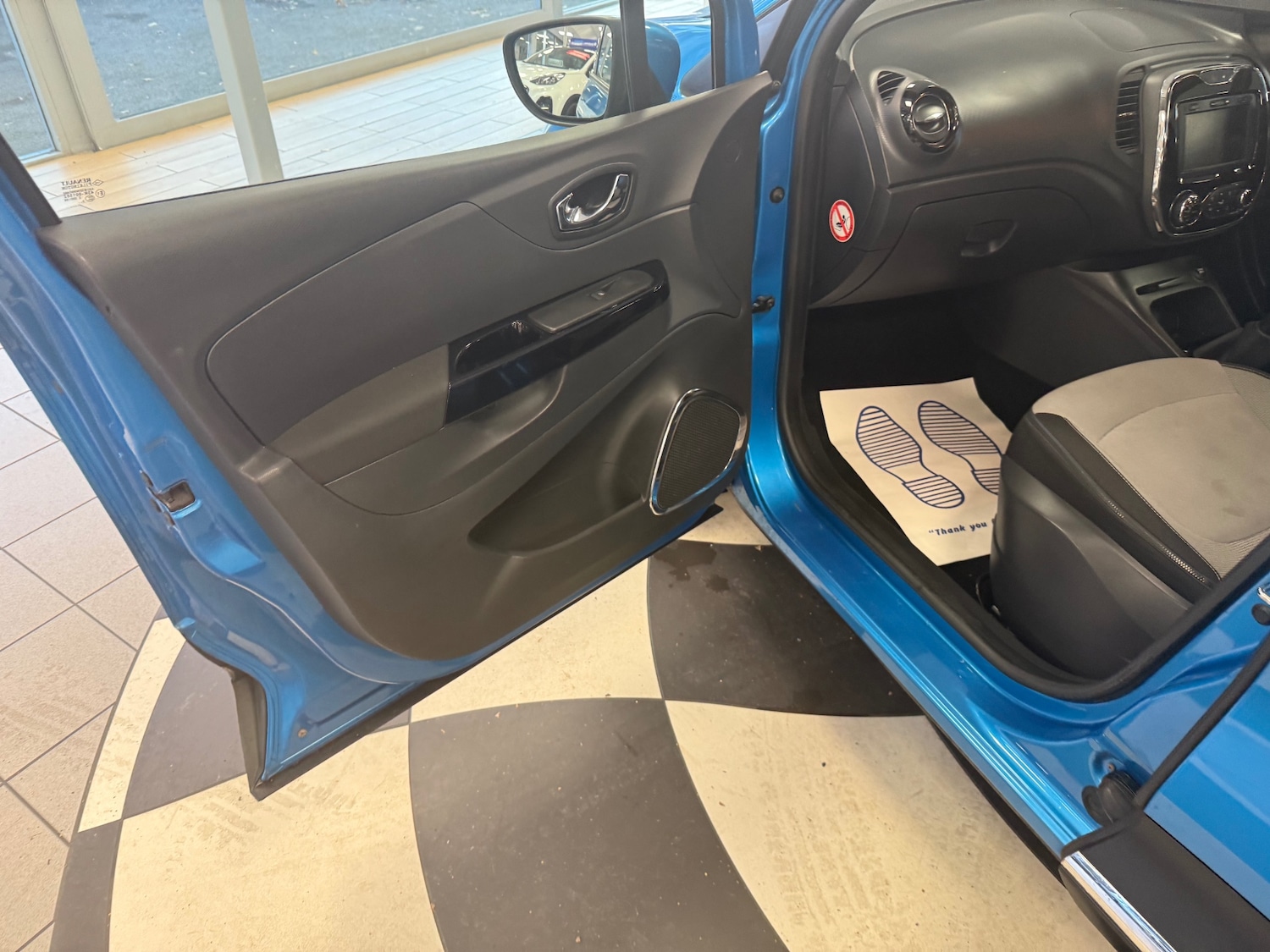 Used Renault Captur 2014 for sale - 76392538: Photo 41