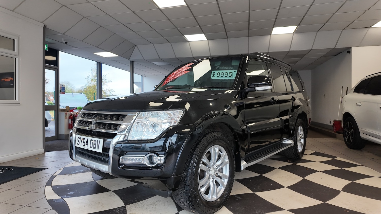 Used Mitsubishi Shogun 2014 for sale - 76421706: Photo 3