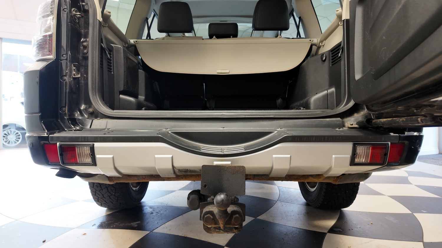 Used Mitsubishi Shogun 2014 for sale - 76421706: Photo 34