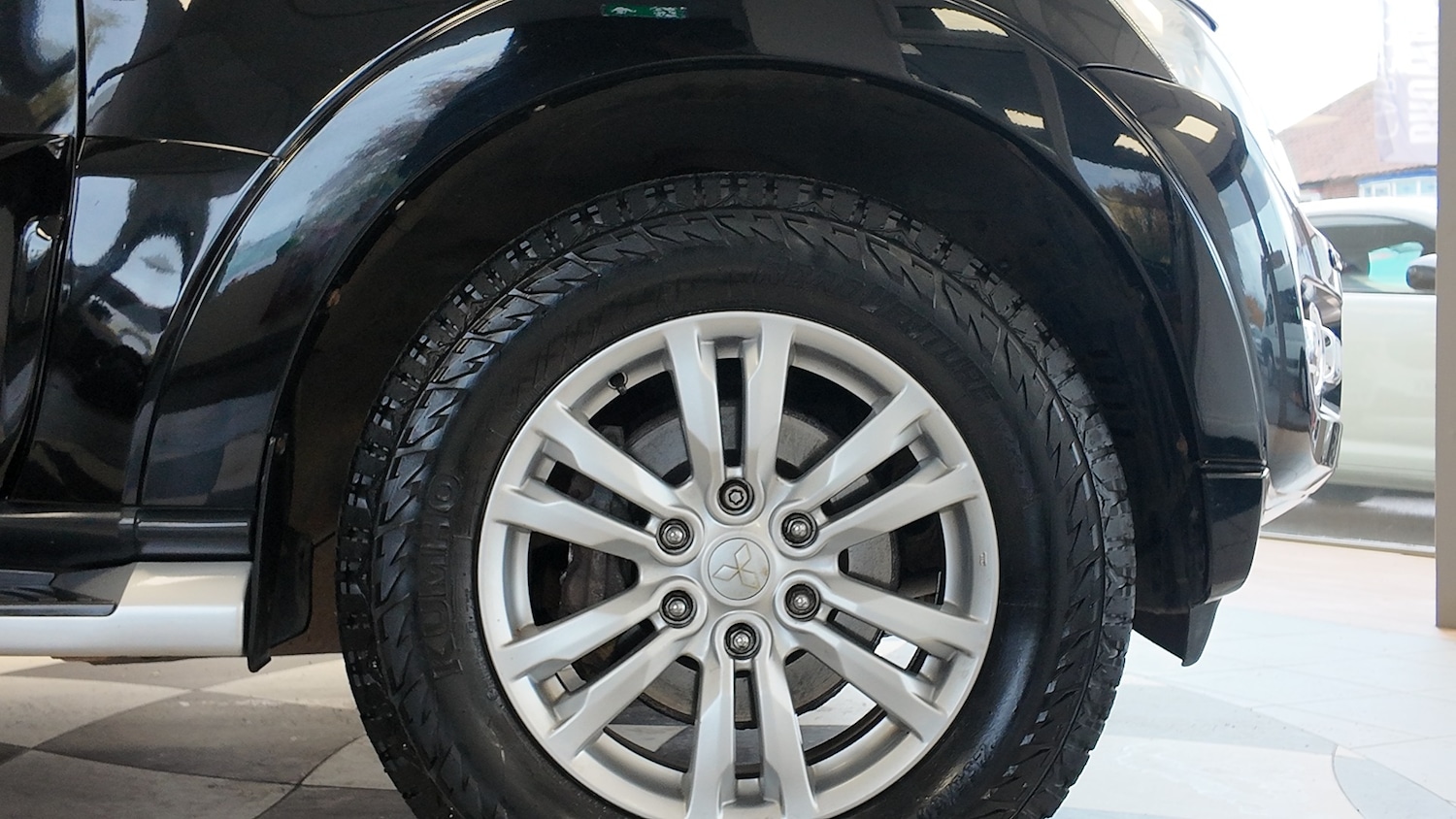 Used Mitsubishi Shogun 2014 for sale - 76421706: Photo 7