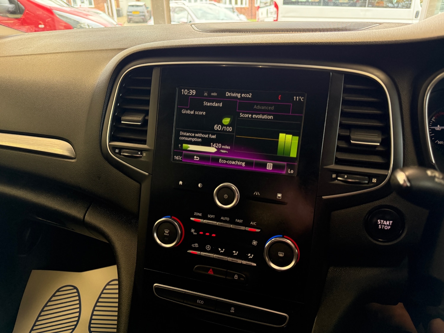 Used Renault Megane 2018 for sale - 76436364: Photo 13