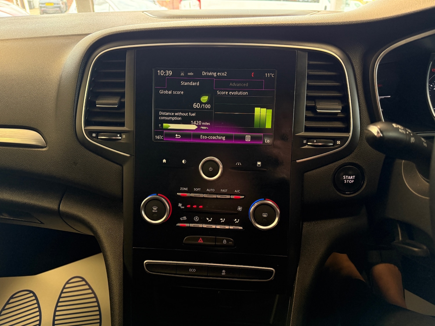 Used Renault Megane 2018 for sale - 76436364: Photo 14