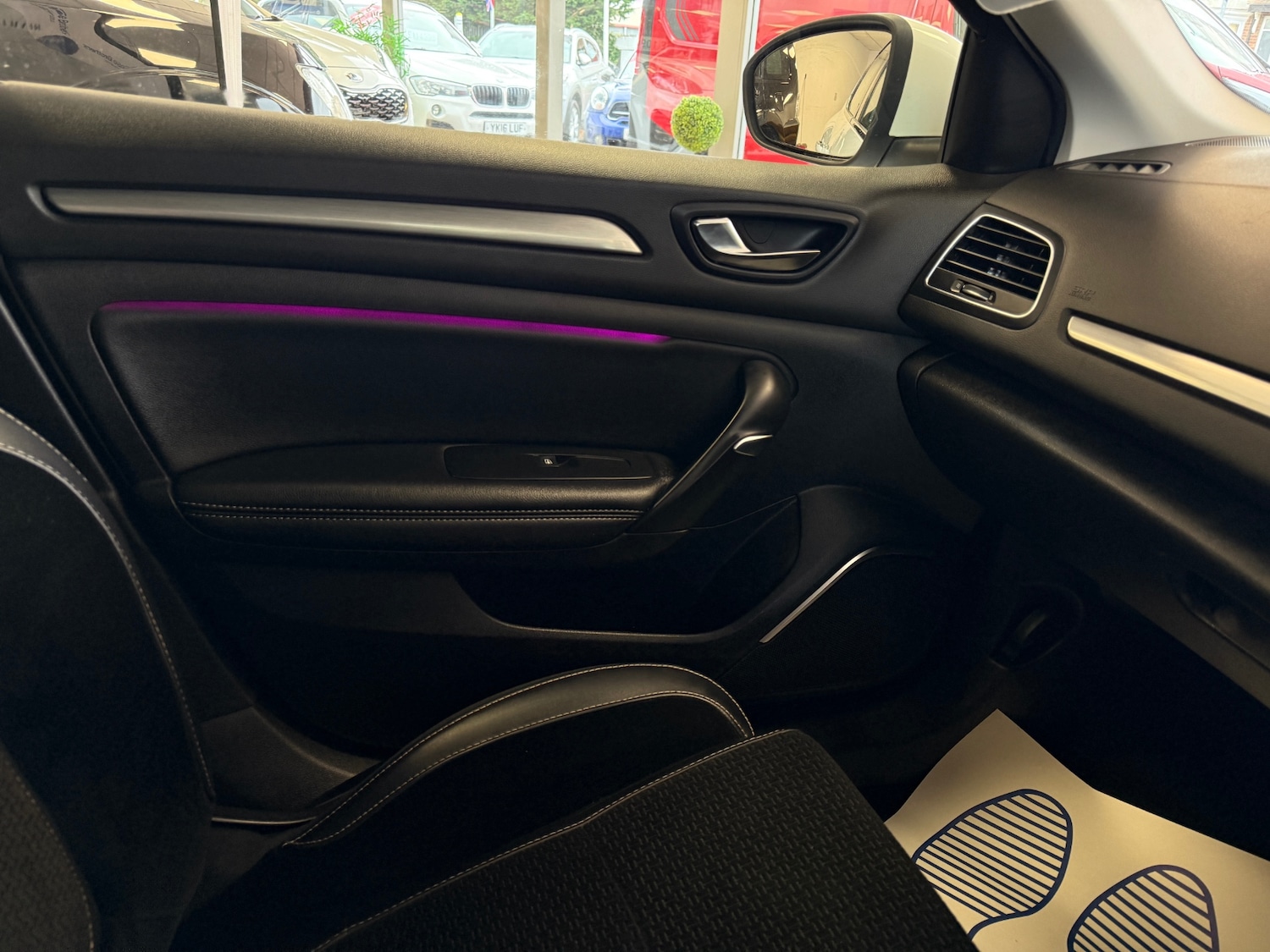 Used Renault Megane 2018 for sale - 76436364: Photo 17