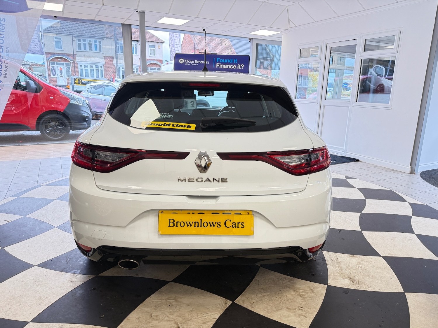 Used Renault Megane 2018 for sale - 76436364: Photo 5