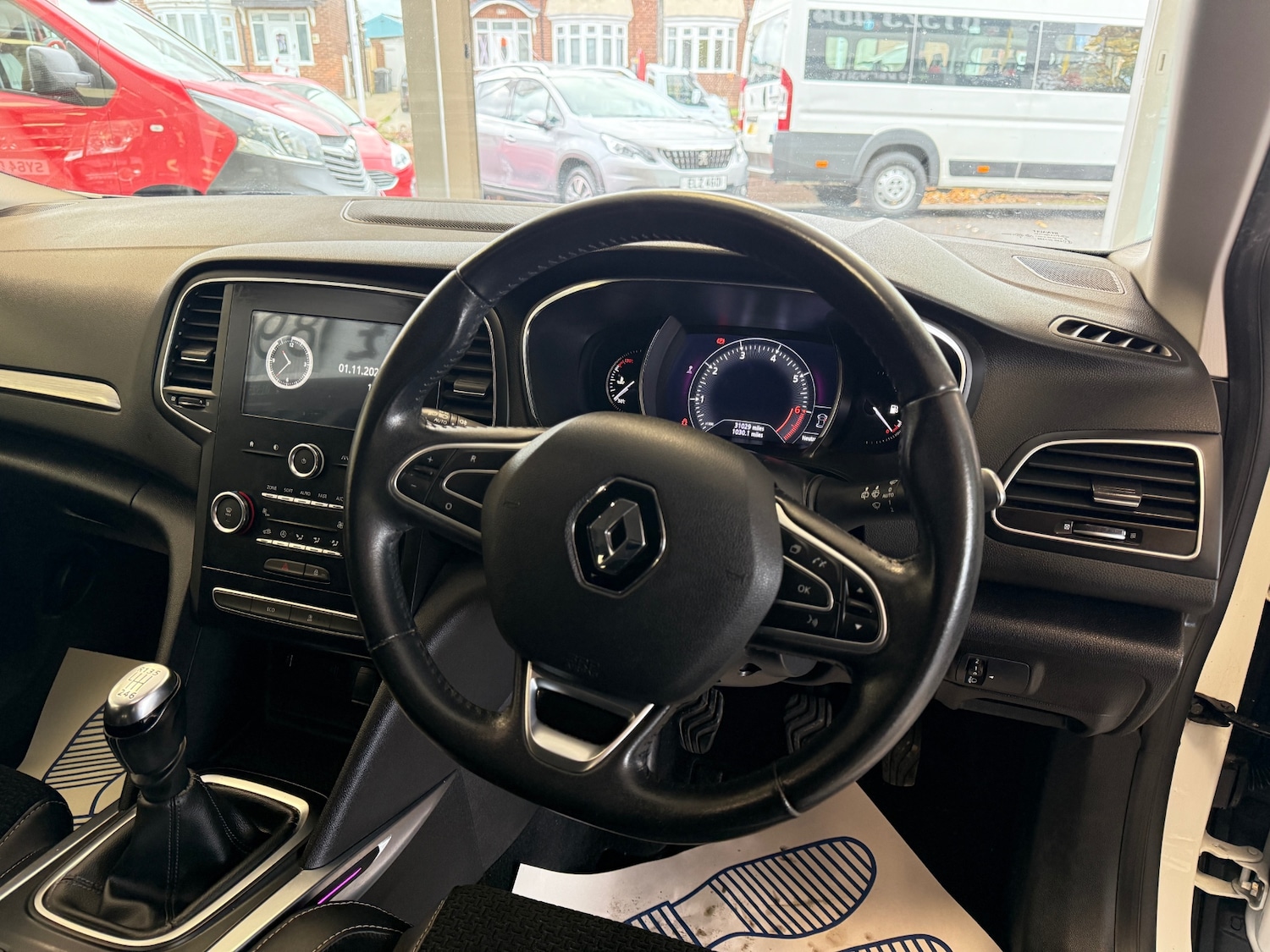 Used Renault Megane 2018 for sale - 76436364: Photo 9