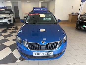 Used Skoda Octavia 2019 for sale - 78352983: Photo