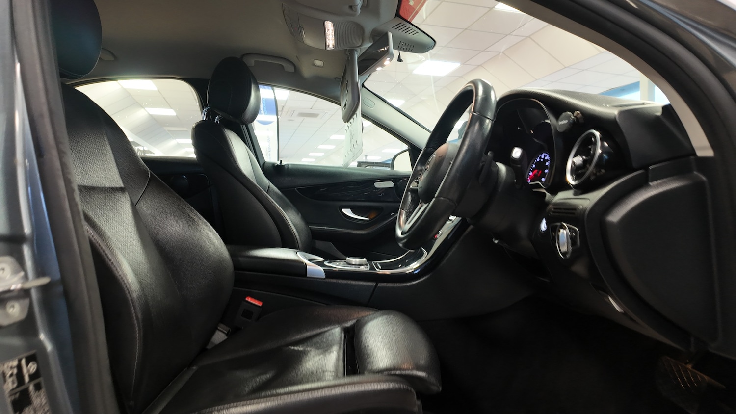 Used Mercedes-Benz C Class 2018 for sale - 77378166: Photo 10