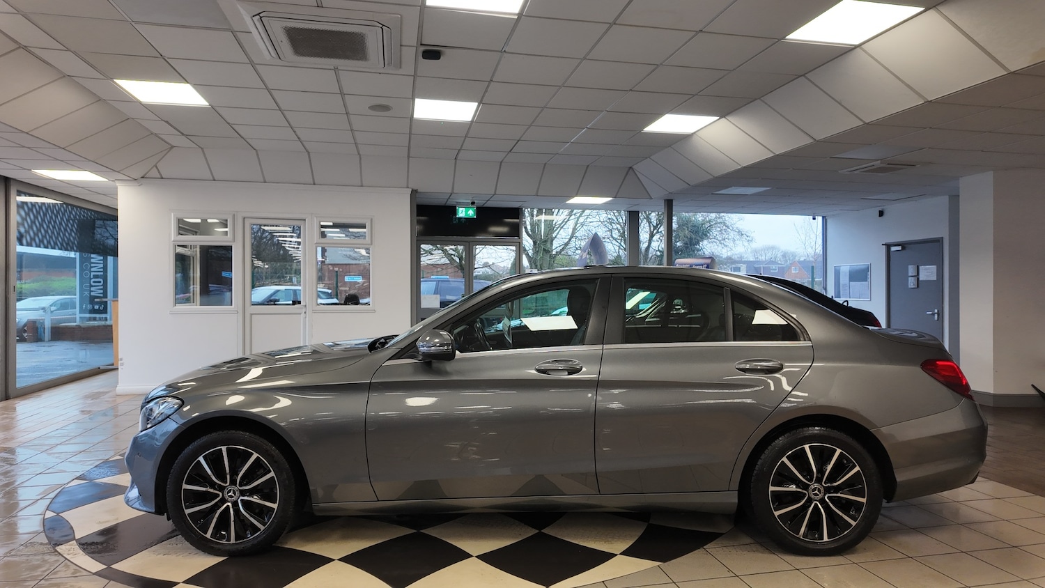 Used Mercedes-Benz C Class 2018 for sale - 77378166: Photo 4