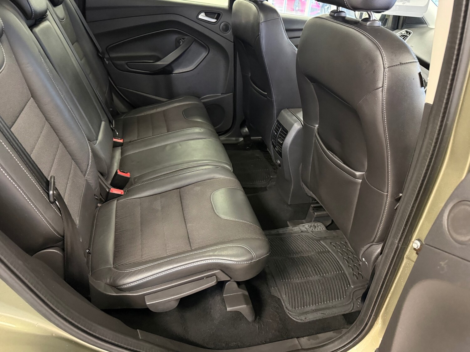 Used Ford Kuga 2015 for sale - 77475316: Photo 34