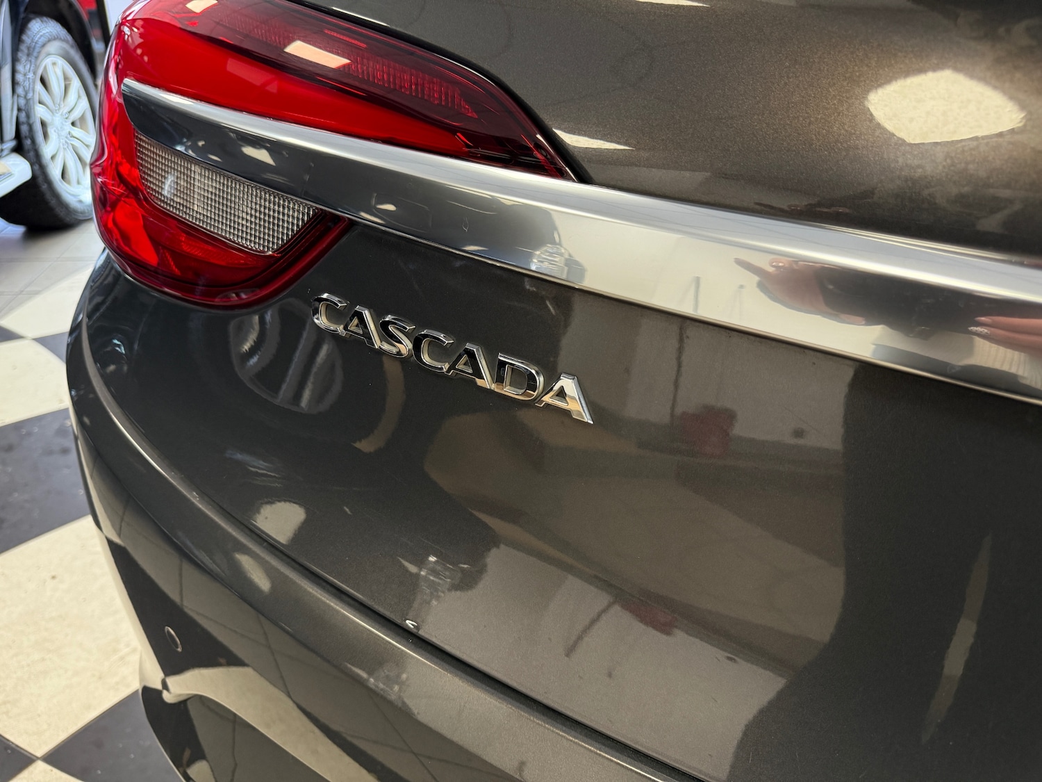 Used Vauxhall Cascada 2014 for sale - 76436848: Photo 23