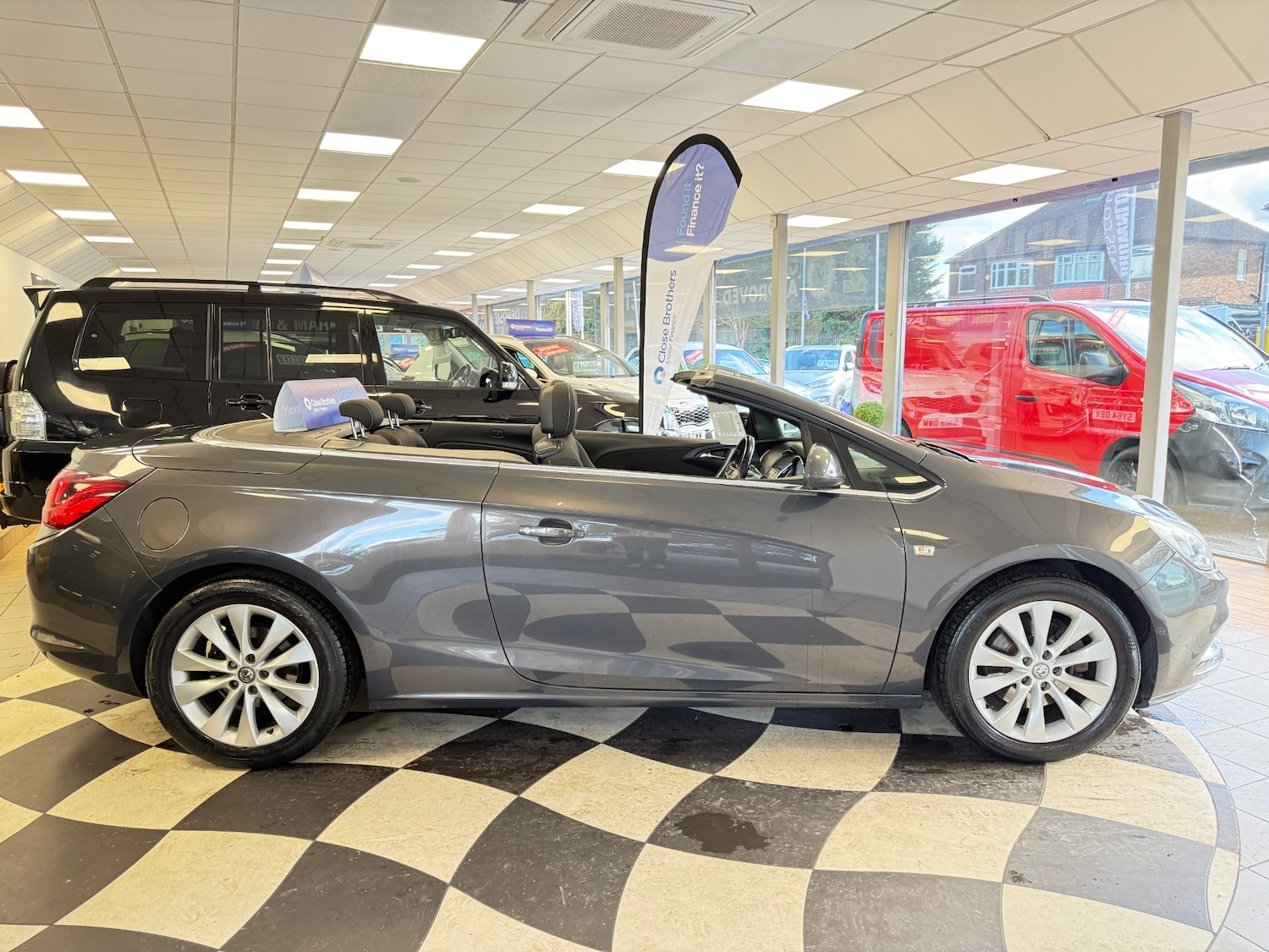 Used Vauxhall Cascada 2014 for sale - 76436848: Photo 6