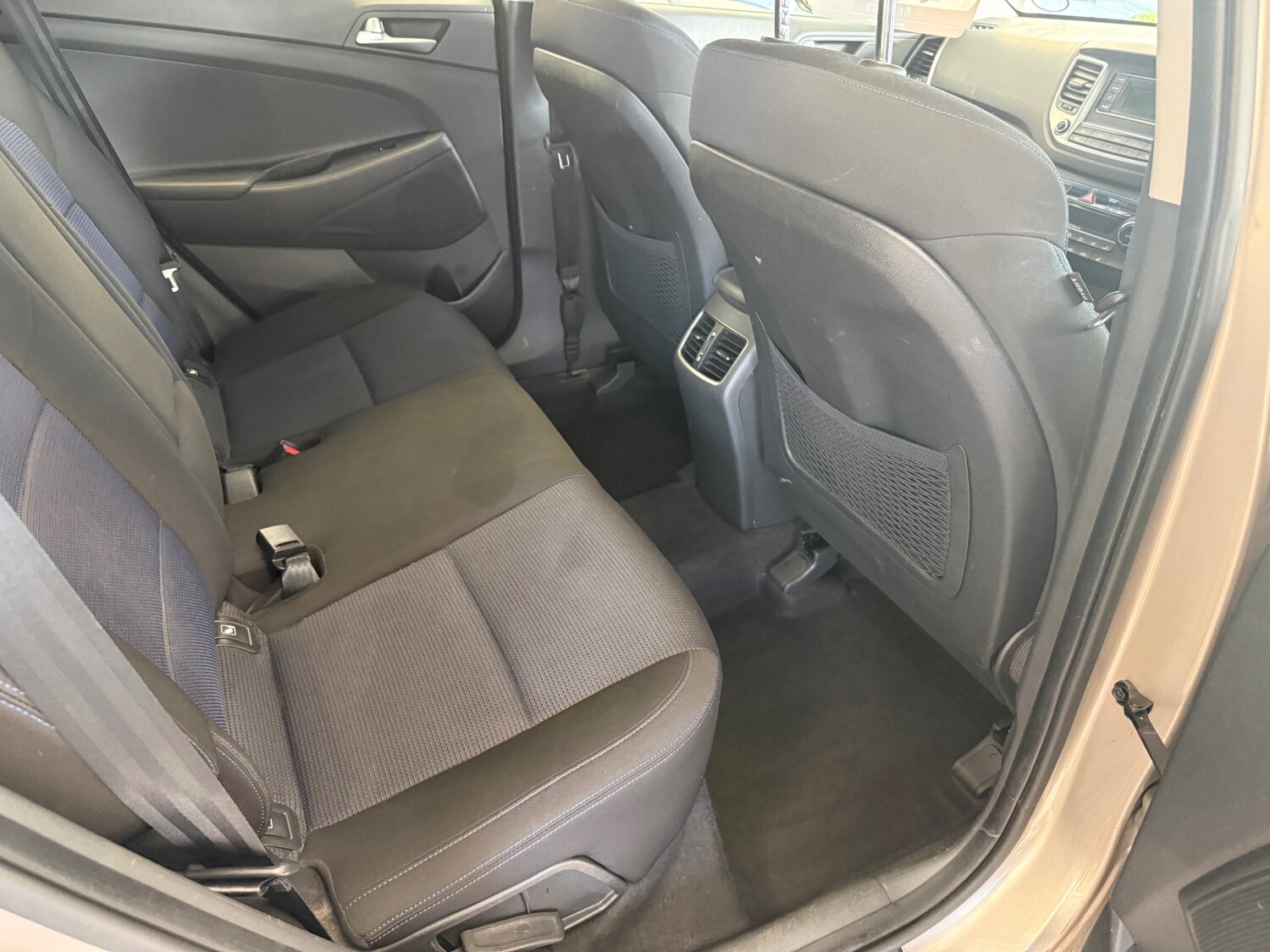 Used Hyundai TUCSON 2016 for sale - 77889227: Photo 24