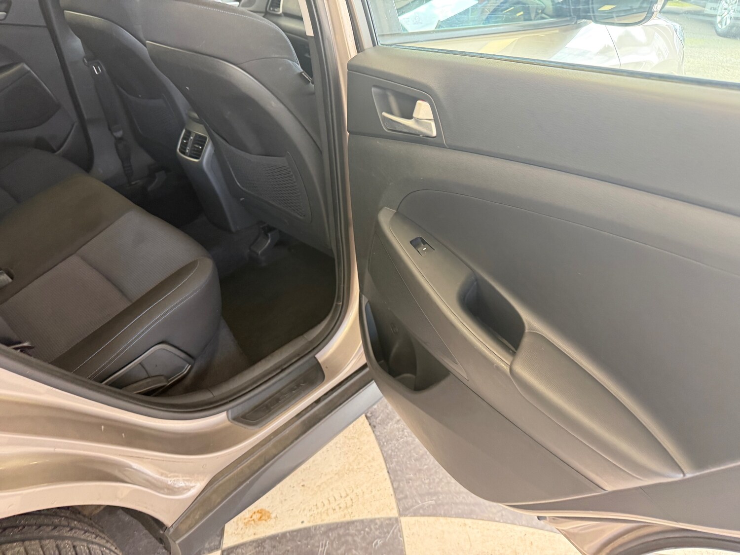 Used Hyundai TUCSON 2016 for sale - 77889227: Photo 28